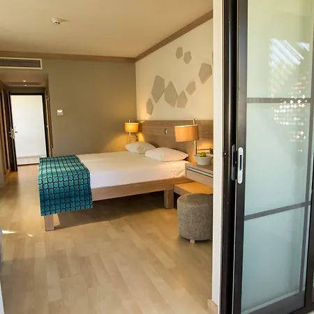 Tui Blue Park 4* سَريغيرمه