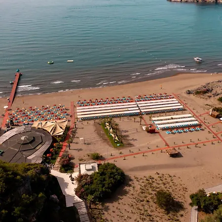 Tui Blue Park 4*