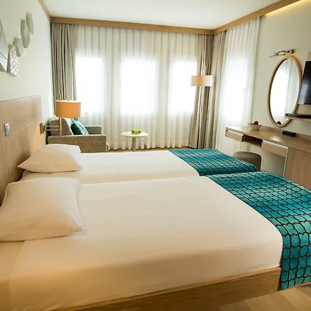 Tui Blue Park 리조트 사리게르메