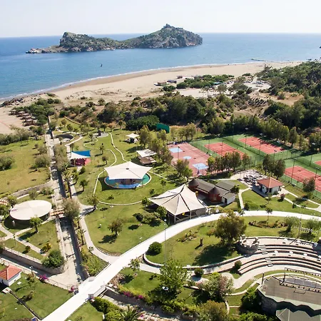 Tui Blue Park 리조트 4*